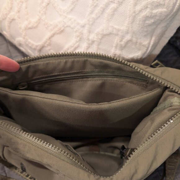 Brixley Basil Crescent Bag - Picture 7 of 9